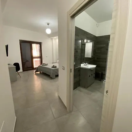 A Casta , A Casa Tua 3*