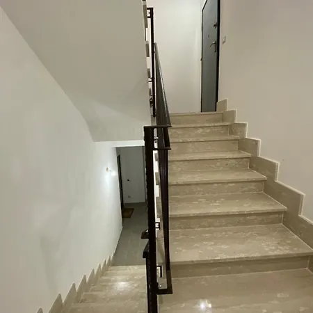 A Casta , A Casa Tua